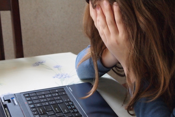 La normalización de la agresión en redes sociales